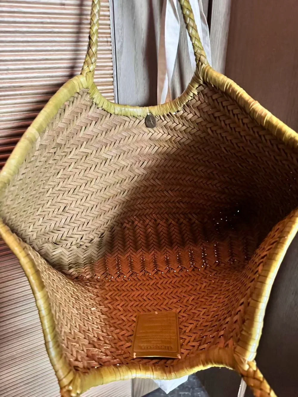 Dragon Diffusion handwoven yellow